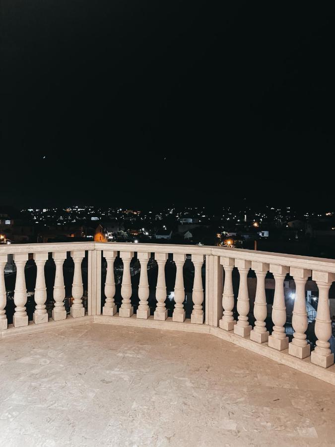 Amansar Boutique Hotel ティラナ エクステリア 写真