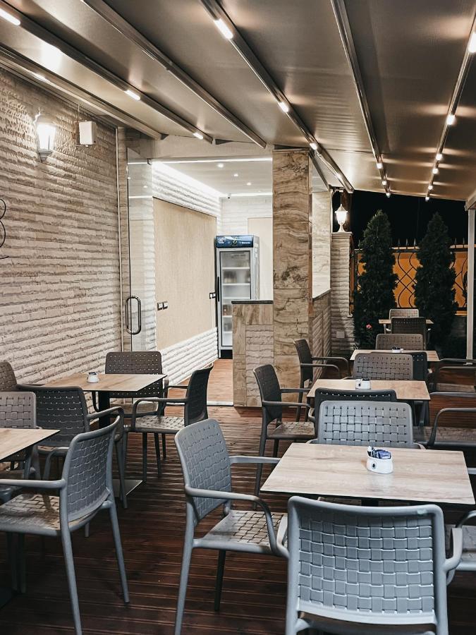 Amansar Boutique Hotel ティラナ エクステリア 写真