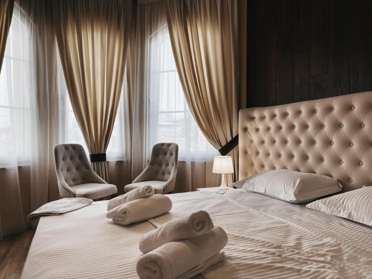 Amansar Boutique Hotel ティラナ エクステリア 写真