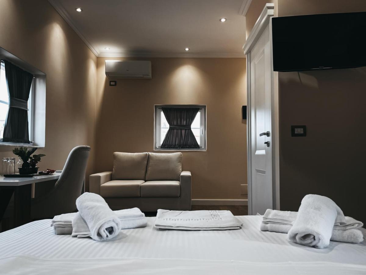 Amansar Boutique Hotel ティラナ エクステリア 写真